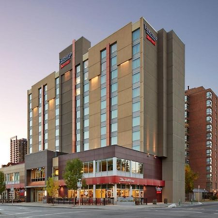 Fairfield Inn & Suites By Marriott Calgary Downtown Exterior photo