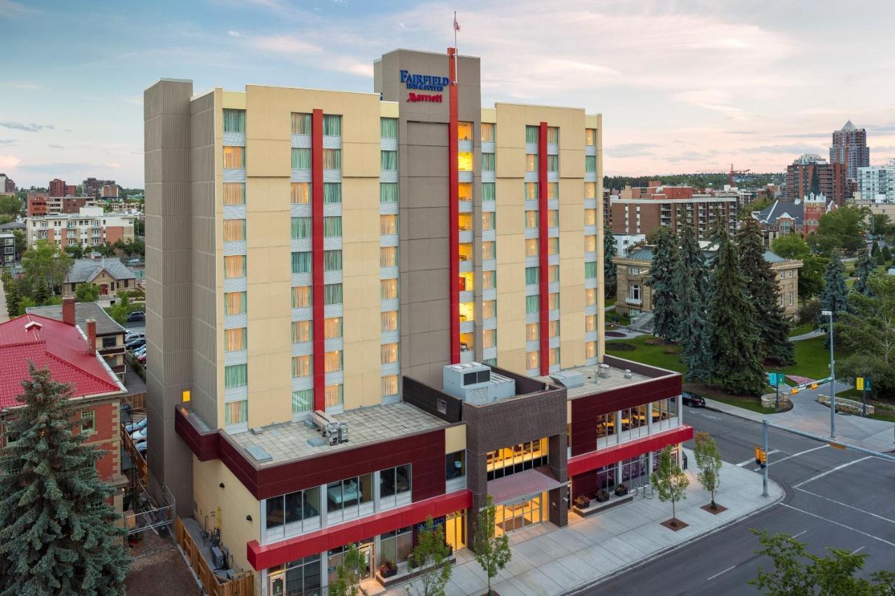 Fairfield Inn & Suites By Marriott Calgary Downtown Exterior photo